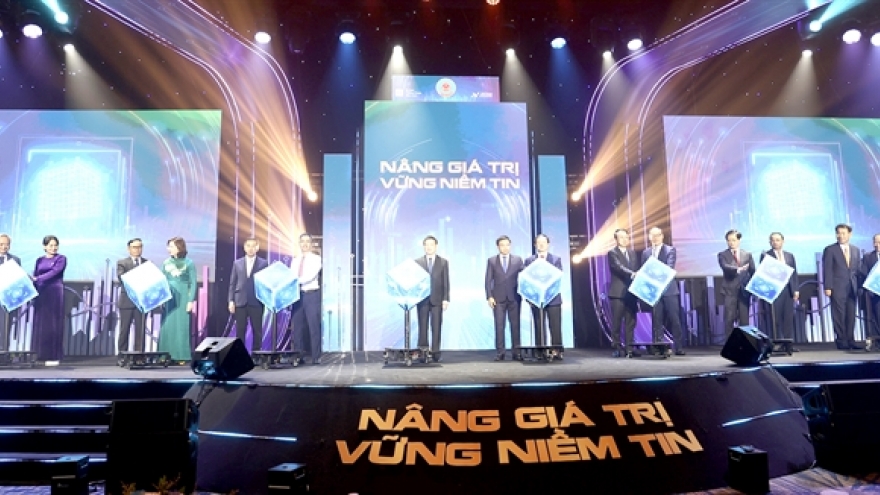 Record highs, structural change shape Vietnam's stock market in 2025